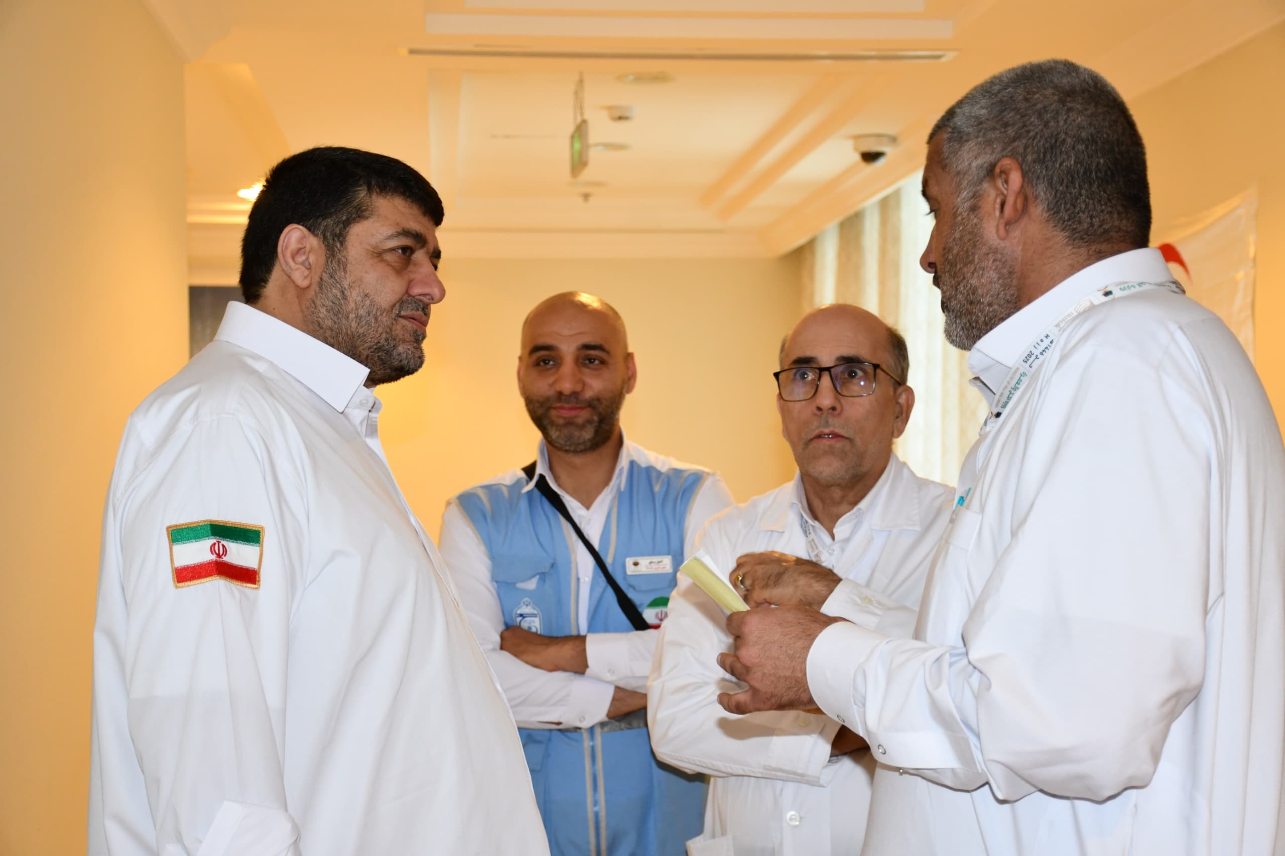 گزارش تصویری/ بازدید دکتر کولیوند رئیس جمعیت هلال احمر از بیمارستان مرکز پزشکی در مکه مکرمه